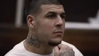images/2023/series/Aaron_Hernandez_compressed_images/3_Aaron_Hernandez.webp