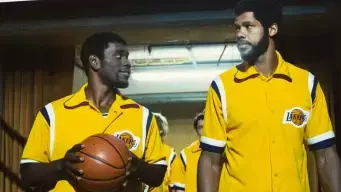 images/2023/series/Lakers_dinasty_compressed_images/Lakers_Dynasty_5.webp